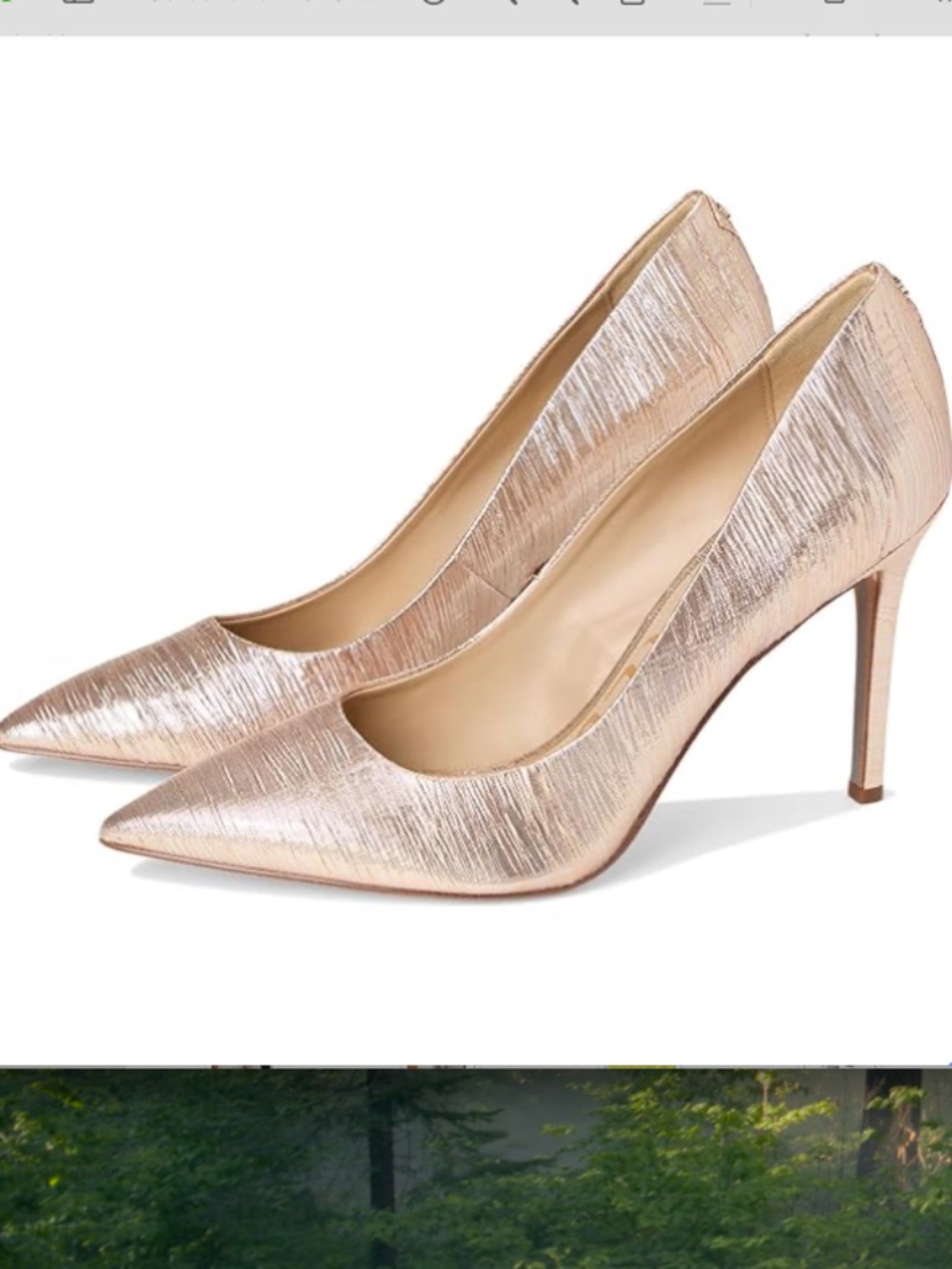 Sam Edelman Women's Hazel Pump in gold